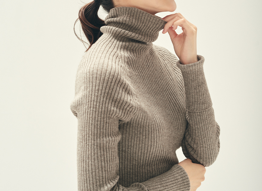 プリスティン　ヤクオーガニックコットン混リブタートル ヤクオーガニックコットン混リブタートル / オーガニックコットン